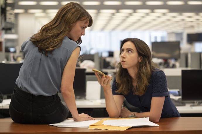 Carey Mulligan (Megan Twohey) en Zoe Kazan (Jodi Kantor)