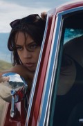 Aubrey Plaza in Operation Fortune: Ruse de guerre