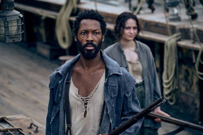 Corey Hawkins (Clemens) en Aisling Franciosi (Anna)