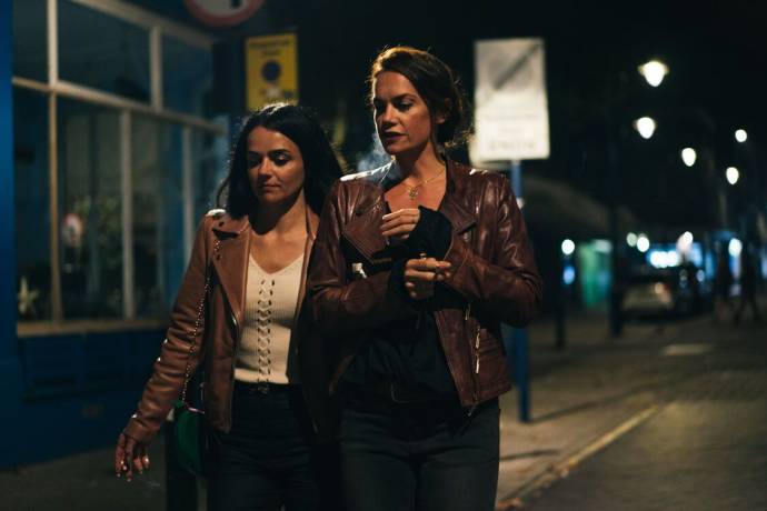 Hayley Squires (Alison) en Ruth Wilson (Kate) in True Things