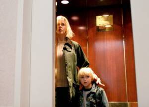 Jackson Bond (Oliver) en Nicole Kidman (Carol Bennell)