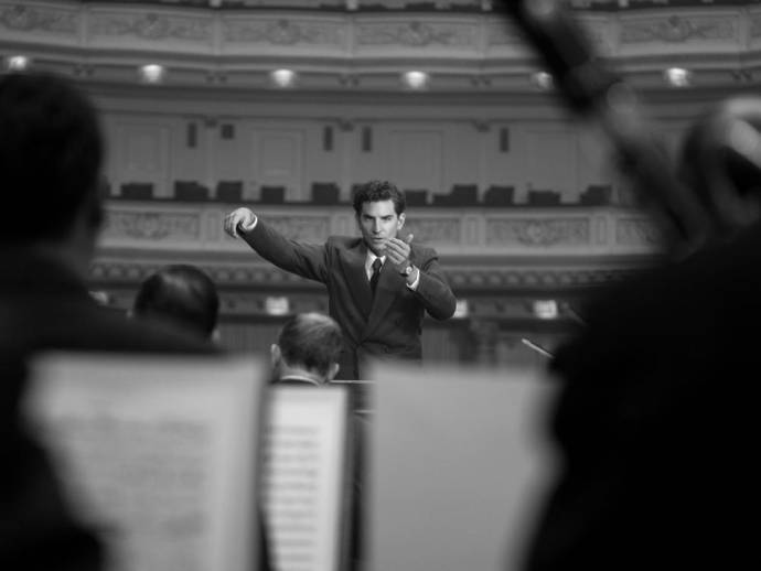 Bradley Cooper (Leonard Bernstein)