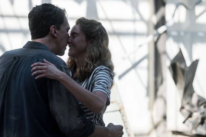 Adam Driver (Enzo Ferrari) en Shailene Woodley (Lina Lardi) in Ferrari