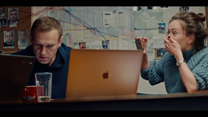 Navalny (EN subtitles) filmstill