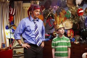 Jason Bateman (Henry Weston, the Mutant) en Zach Mills (Eric Applebaum, the Hat Collector)