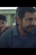 Eugenio Derbez in Radical