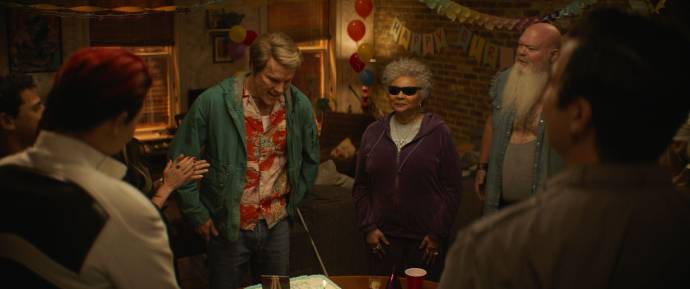 Ryan Reynolds (Wade%20Wilson%20%2F%20Deadpool), Lewis Tan (Shatterstar), Rob Delaney (Peter), Leslie Uggams (Blind%20Al) en Randal Reeder (Buck)