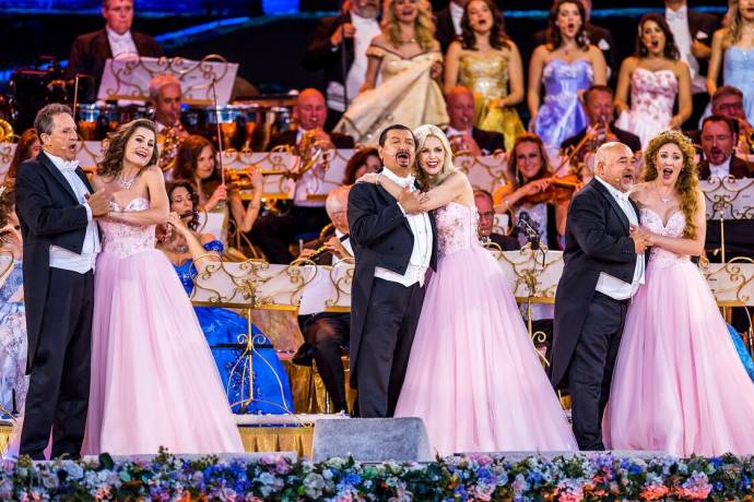 André Rieu's 2024 Maastricht Concert: Power of Love filmstill