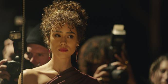 Nathalie Emmanuel (Julia%20Cicero)