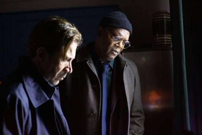 Gianni Capaldi (Glen Boyd) en Samuel L. Jackson (Dan Lawson)