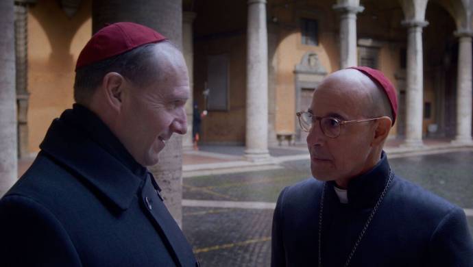 Ralph Fiennes (Lawrence) en Stanley Tucci (Bellini)