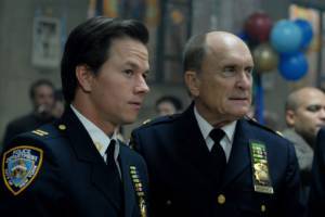 Robert Duvall (Burt Grusinsky) en Mark Wahlberg (Joseph Grusinsky)