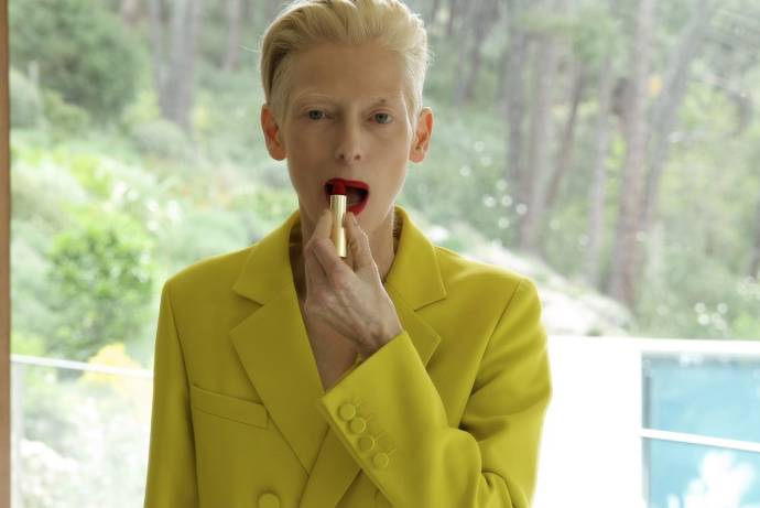 Tilda Swinton (Martha)