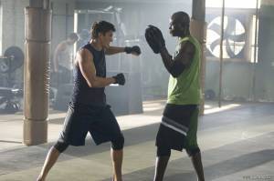 Sean Faris (Jake Tyler) en Djimon Hounsou (Jean Roqua)