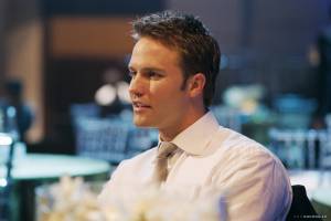 Scott Porter (Bobby)