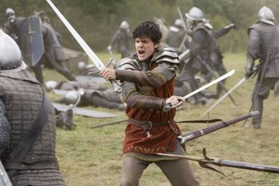 Skandar Keynes (Edmund Pevensie)