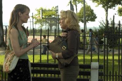 Helen Hunt (April Epner) en Bette Midler (Bernice Graves)