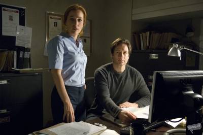 Gillian Anderson (Dana Scully) en David Duchovny (Fox Mulder)