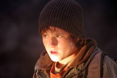 Josh Hutcherson (Sean Anderson)