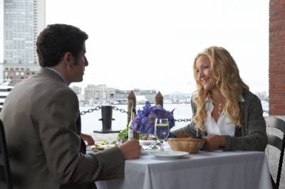 Jason Biggs (Dustin) en Kate Hudson (Alexis)