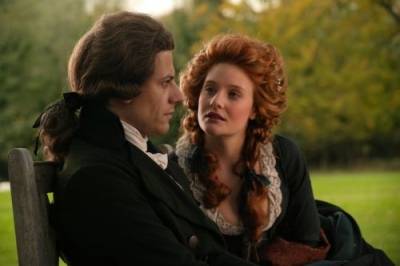 Romola Garai (Barbara Spooner) en Ioan Gruffudd (William Wilberforce)