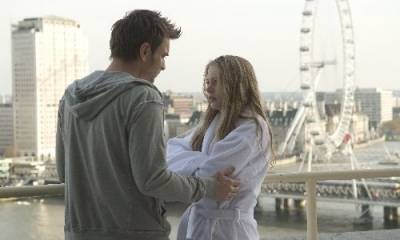 Ewan McGregor (Jasper Black) en Michelle Williams (Young Mother)