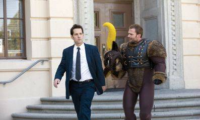 Paul Rudd (Danny Donahue) en Seann William Scott (Wheeler)