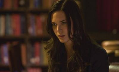 Odette Annable (Casey Beldon)