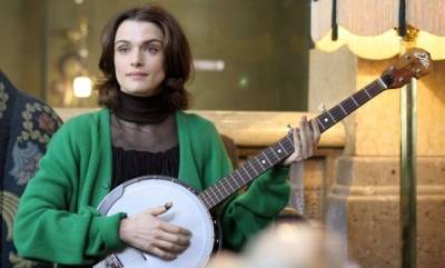 Rachel Weisz (Penelope Stamp)