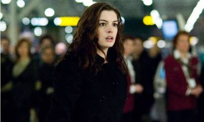 Anne Hathaway (Claire Summers)