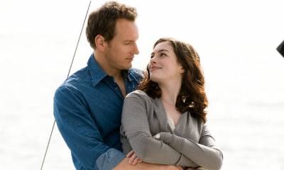 Anne Hathaway (Claire Summers) en Patrick Wilson (Eric)