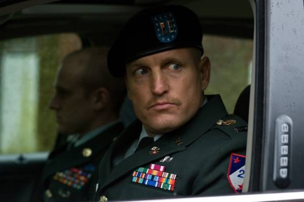 Woody Harrelson (Captain Tony Stone)