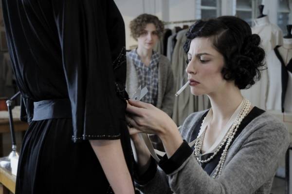 Anna Mouglalis (Coco Chanel)