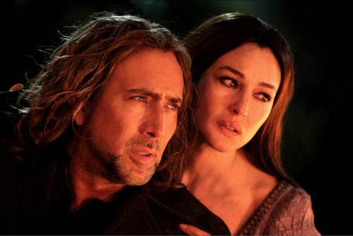 Nicolas Cage (Balthazar Blake) en Monica Bellucci (Veronica)