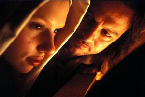 Colin Firth (Johannes Vermeer) en Scarlett Johansson (Griet)