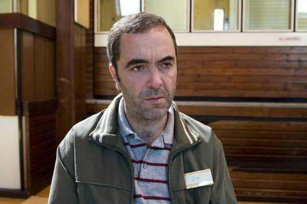 James Nesbitt (Joe Griffin)