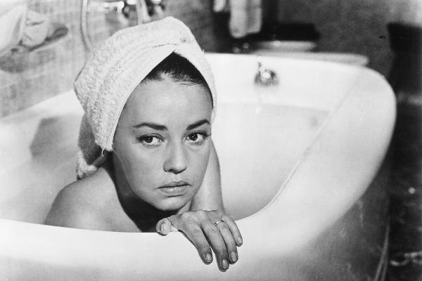 Jeanne Moreau (Lidia)