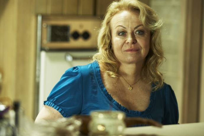 Jacki Weaver (Janine Cody)