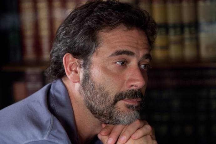 Jeffrey Dean Morgan (Max)