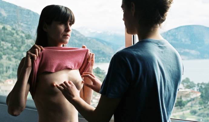 Attenberg filmstill