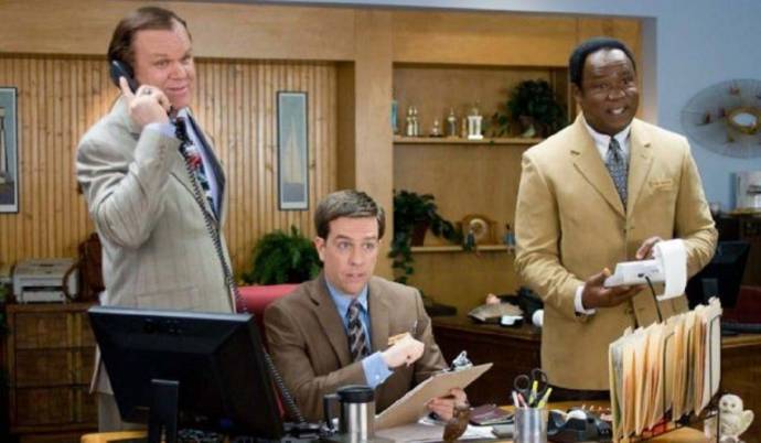 John C. Reilly (Dean Ziegler), Ed Helms (Tim Lippe) en Isiah Whitlock Jr. (Ronald Wilkes) in Cedar Rapids