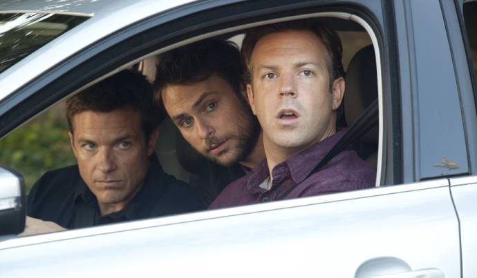 Jason Bateman (Nick Hendricks), Charlie Day (Dale Arbus) en Jason Sudeikis (Kurt Buckman)