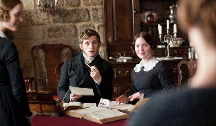 Jamie Bell (I) (St John Rivers) en Holliday Grainger (Diana Rivers)