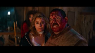 Gaite Jansen, Alicia Silverstone en Nick Frost in Krazy House