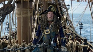 Geoffrey Rush in Pirates of the Caribbean: Salazar's Revenge