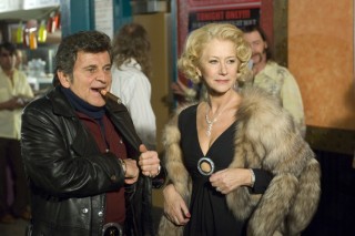 Helen Mirren en Joe Pesci in Love Ranch