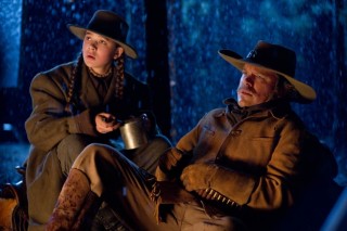 Jeff Bridges en Hailee Steinfeld in True Grit