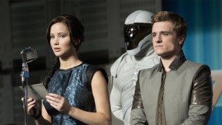 Jennifer Lawrence en Josh Hutcherson in The Hunger Games: Catching Fire