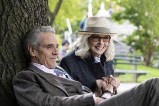 Jeremy Irons en Diane Keaton in Love, Weddings & Other Disasters