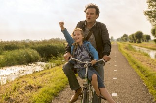 Yenthe Bos en Jeroen Spitzenberger in Meester Kikker